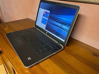 HP 17 12GB RAM Portátil
