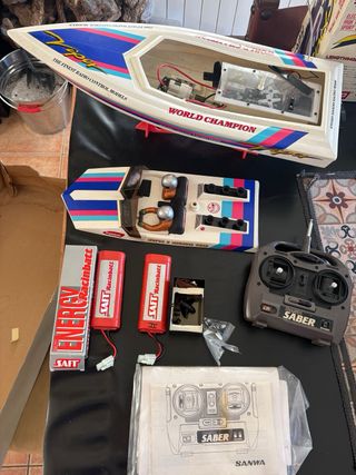 Barco RC Kyosho Viper 640mm