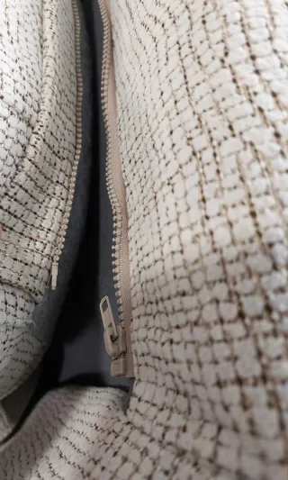 Sillón reclinable tapizado beige