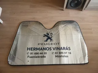 Parasol coche Peugeot Hermanos Vinarás