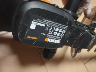 Tagliasiepe a batteria