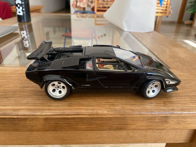Lamborghini Countach 1/18 Negro