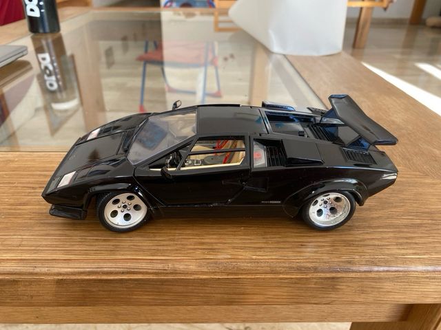 Lamborghini Countach 1/18 Negro