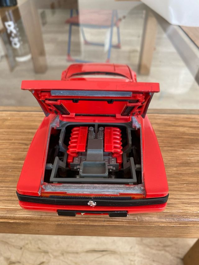 Ferrari Testarossa 1/18 1984 Rojo
