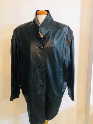Chaquetón de Piel Negro