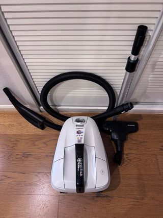 Aspiradora Nilfisk Elite - Nueva