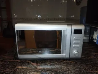 Microondas plateado