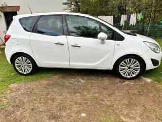 Opel Meriva 2011