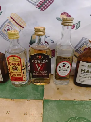 Lote de 9 Mignon Alcohólicas Vintage Varias