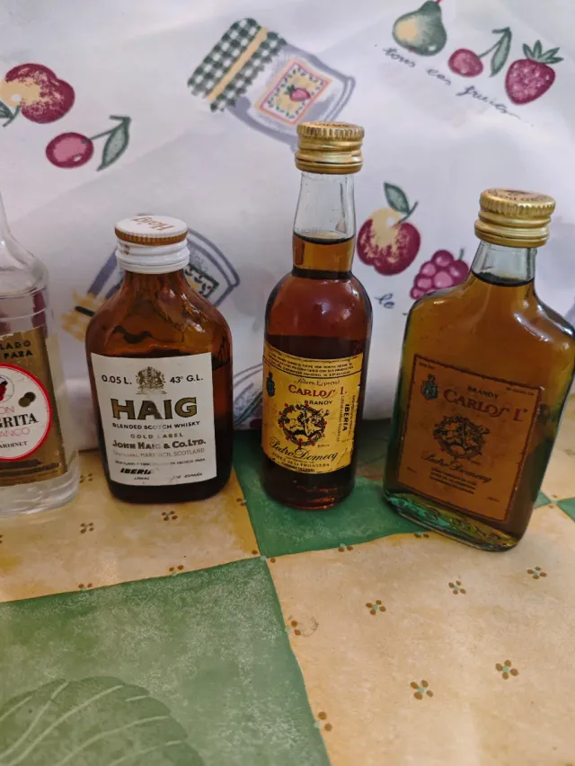 Lote de 9 Mignon Alcohólicas Vintage Varias