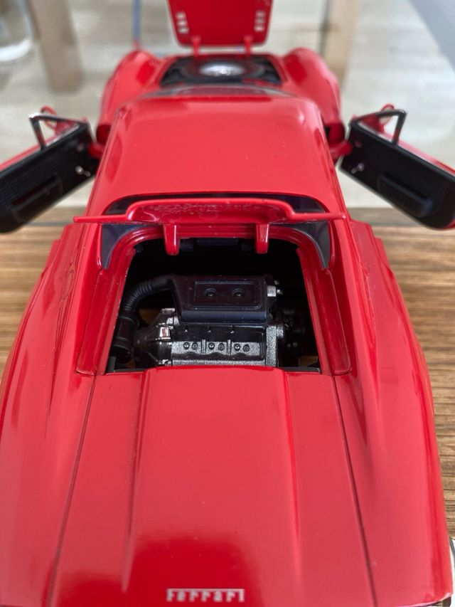 Ferrari Dino 1/18