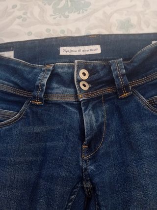 Vaqueros Pepe jeans,hacen un trasero de escándalo.