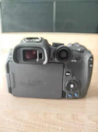 Canon EOS R7 Cámara Mirrorless