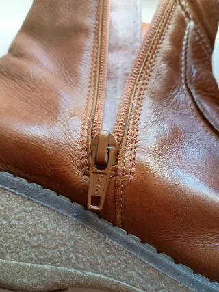 Botines de piel marrones