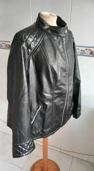 Cazadora Negra Mujer Talla 4XL