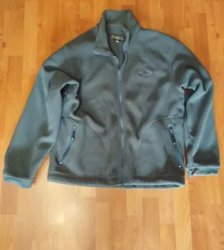 Chaqueta de invierno hombre con capucha