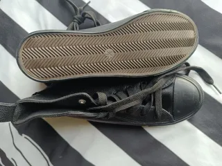 Zapatillas estilo Converse Negras