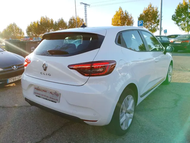 Renault Clio 2021