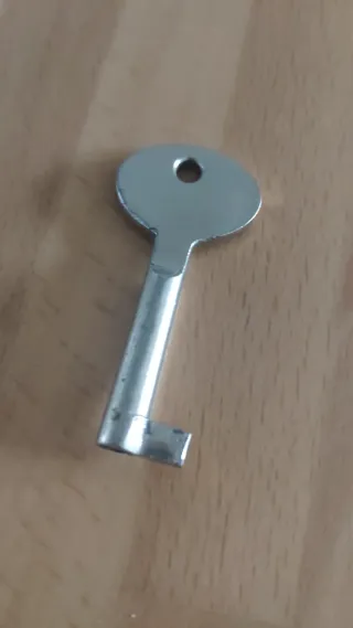 Llaves para máquina de coser antigua