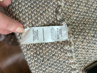 Chaqueta de lana beige y marrón