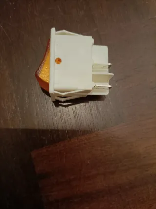 Interruptor Basculante Luz Naranja