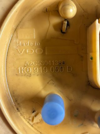 Bomba combustible Golf 5 1.9 TDI con aforador