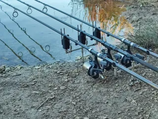 Solar Tackle P1 - Buzzbar, picas y estabilizadores