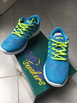 Zapatillas deportivas WORKTEAM azules y verdes