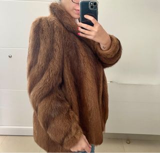 Abrigo de pelo marrón
