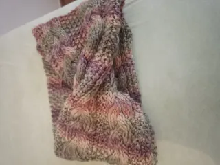 Conjunto gorro y bufanda tejido