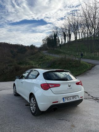 Alfa Romeo Giulietta 2013
