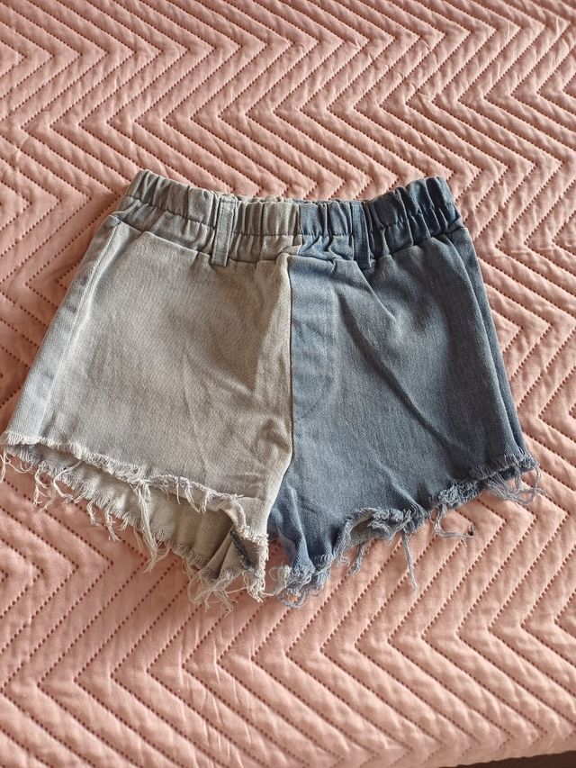 Pantalón corto niña dos colores