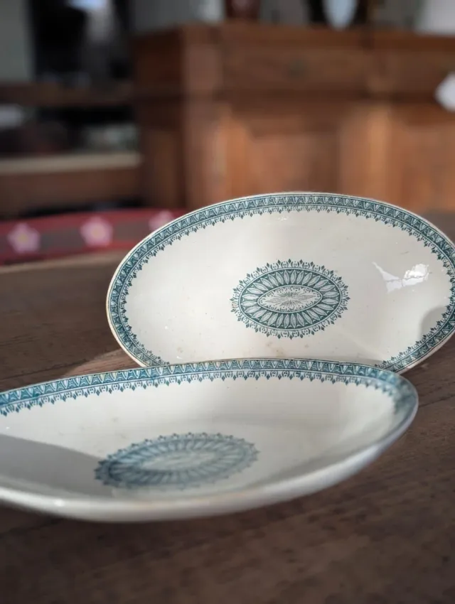 Antigua vajilla francesa