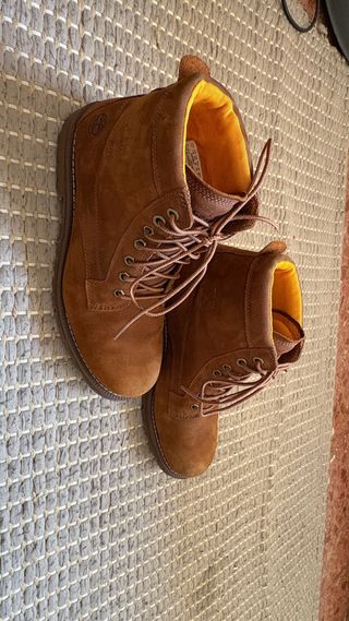 Botas Timberland Marrones nuevas 2 usos