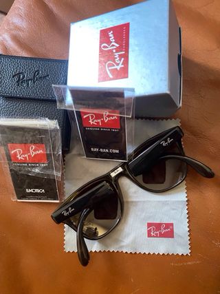 Ray-Ban RB4105 Wayfarer Pieghevoli