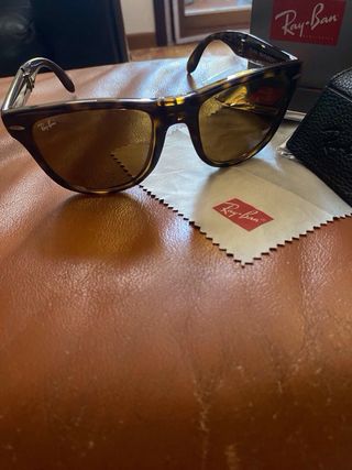 Ray-Ban RB4105 Wayfarer Pieghevoli