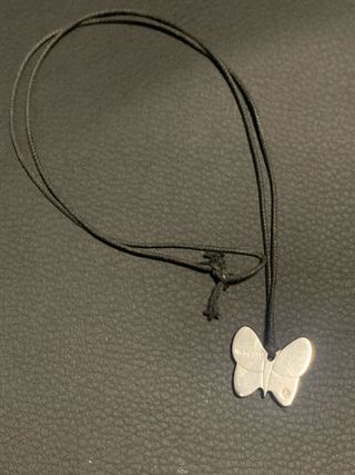 Set 4 cavigliere dorate con perle + collane ecc.