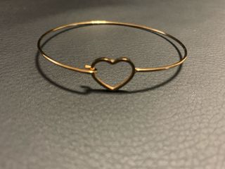 Set 4 cavigliere dorate con perle + collane ecc.