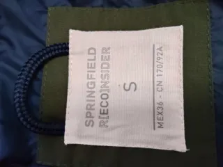 Chaqueta Stradivarius verde y azul