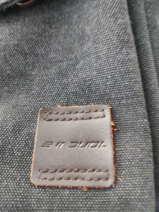 Borsello unisex con tasche