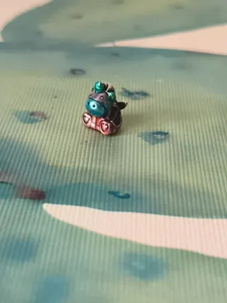 Unicornio de plata y turquesa