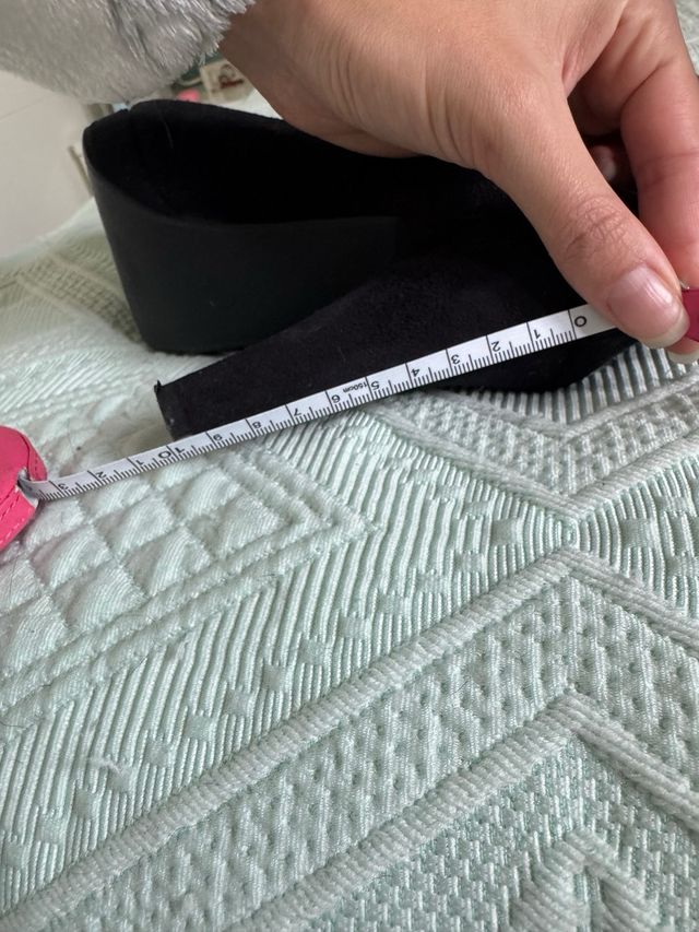 Botines de tacón negros