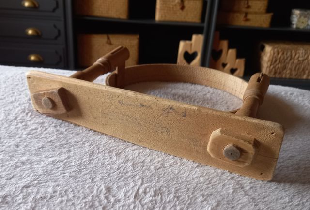 Bastidor de madera para bordar