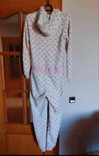 Pijama terciopelo estrellas T.36-38...14-16 Años
