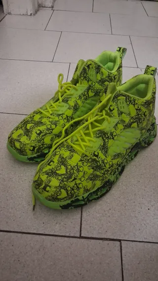 Scarpe sportive uomo donna verdi