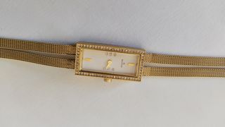 Reloj Blumar Dorado