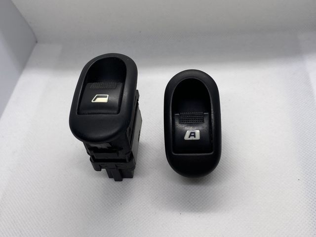 BOTONES ELEVALUNAS CITROEN C2 C3 DESPIECE