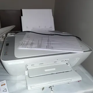 Impresora HP DeskJet 2700e