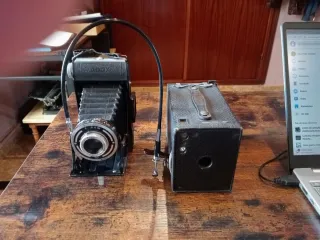 Lotto di 2 vecchie fotocamere Adox