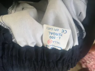 Pantalón multibolsillo azul marino de tergal